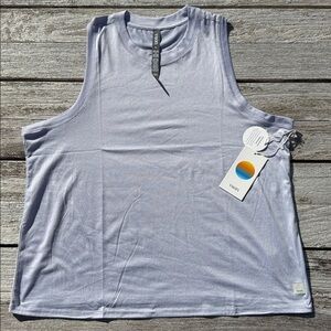 Vuori Women's Energy‎ Top Long Lavender Mist Heather size XL nwt